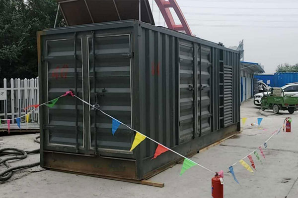 涪陵发电机租赁空气滤清器多久更换一次？